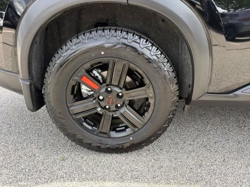 Certified 2026 Nissan Rogue SV AWD/4WD image 27