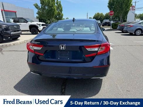 Used 2018 Honda Accord LX image 9