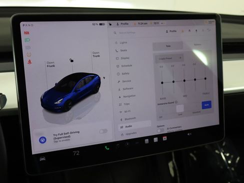 Used 2023 Tesla Model 3 Standard Range RWD image 31