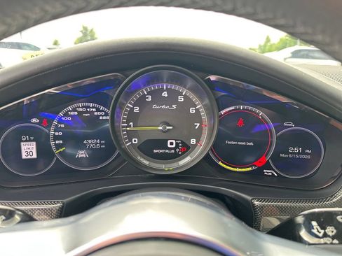 Used 2018 Porsche Panamera Turbo S AWD/4WD image 26