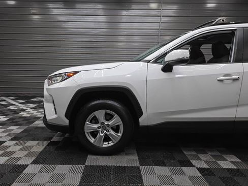 Used 2020 Toyota RAV4 XLE w/ Convenience Package AWD/4WD image 41