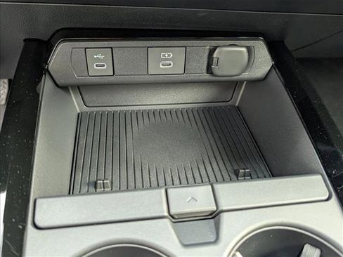 New 2026 Toyota Prius Plug-In Hybrid image 22