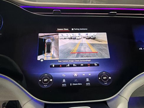 Certified 2023 Mercedes-Benz EQS 580 4MATIC SUV image 36