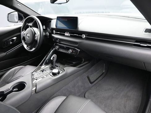 Used 2021 Toyota Supra image 28