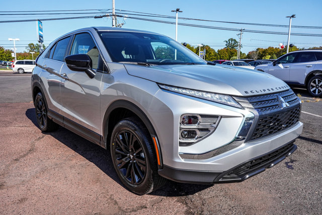 New 2026 Mitsubishi Eclipse Cross LE AWD/4WD image 3