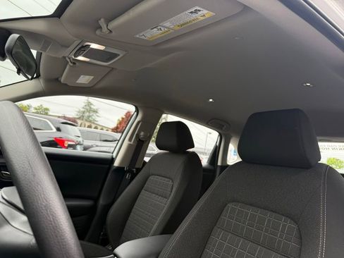 Used 2025 Honda HR-V LX image 30