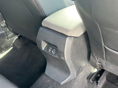 Used 2025 Subaru Crosstrek 2.5i Sport AWD/4WD image 13