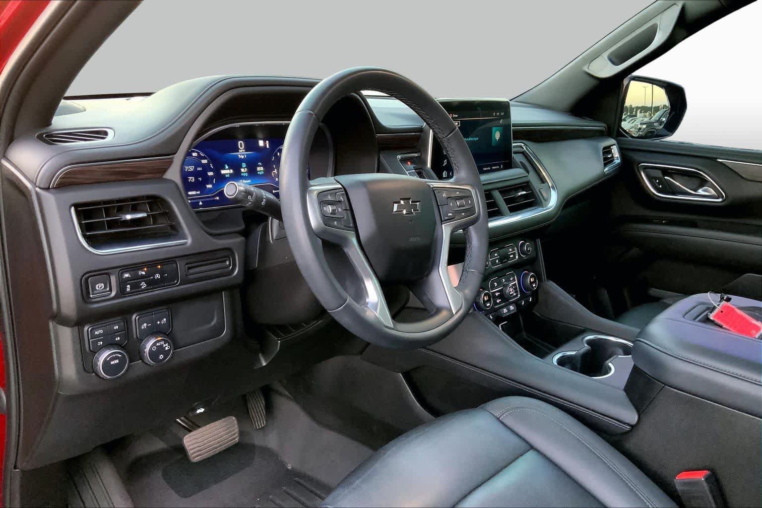 Used 2023 Chevrolet Tahoe Z71 AWD/4WD image 17