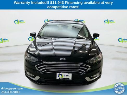 Used 2018 Ford Fusion SE image 2