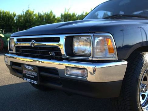 Used 1994 Toyota Pickup DX image 29