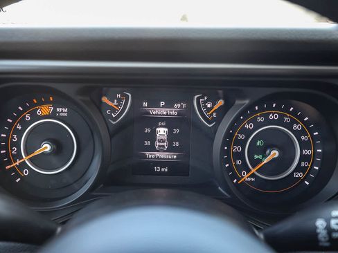 New 2026 Jeep Wrangler Unlimited Sport AWD/4WD image 22