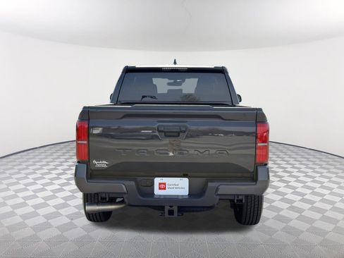 Certified 2025 Toyota Tacoma SR5 image 16