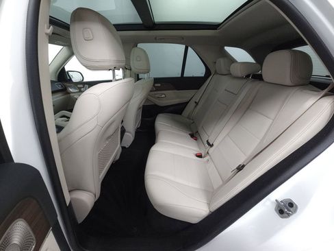Used 2025 Mercedes-Benz GLE 450e 4MATIC image 28