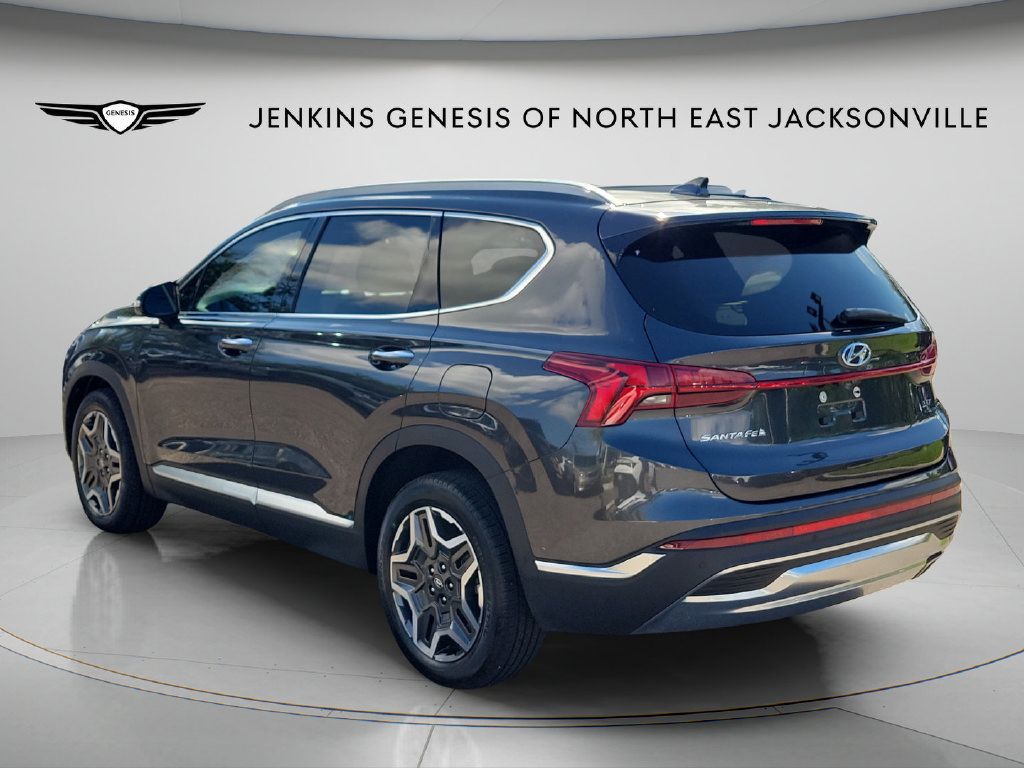 Used 2022 Hyundai Santa Fe Limited FWD image 4