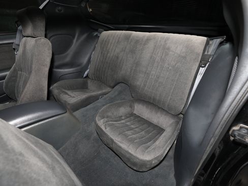 Used 1996 Pontiac Firebird Formula RWD image 4