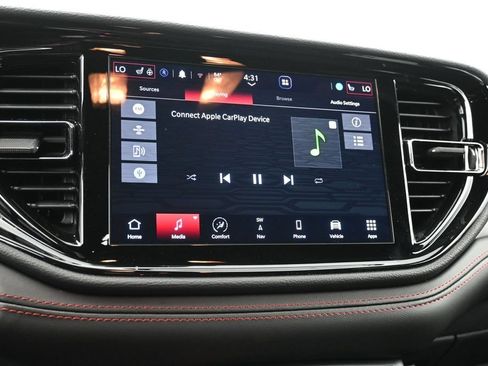 Used 2026 Dodge Durango GT RWD image 3
