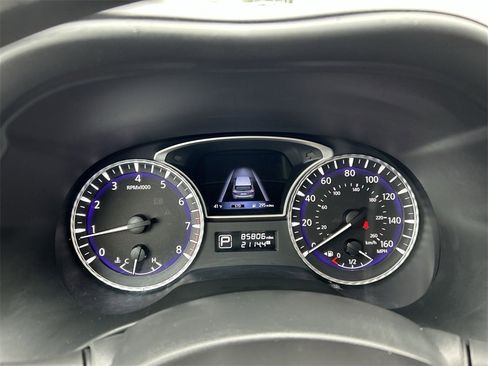 Used 2019 INFINITI QX60 Luxe w/ Essential Package image 19