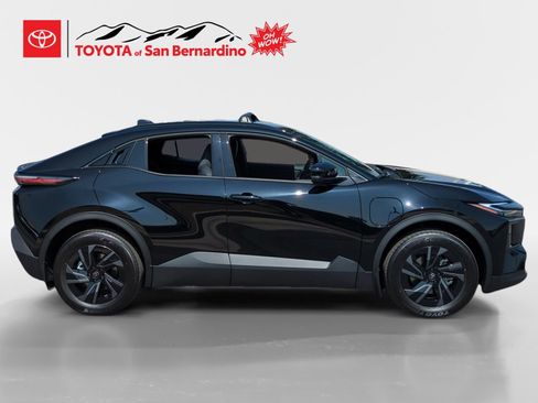 New 2026 Toyota C-HR AWD/4WD image 6