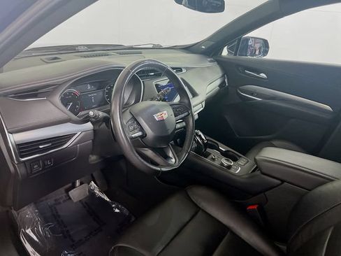 Used 2023 Cadillac XT4 Premium Luxury w/ Driver Assist Package FWD image 8