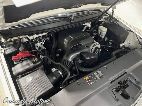 Used 2013 Cadillac Escalade Platinum image 36