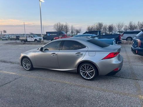 Used 2019 Lexus IS 300 AWD w/ Navigation Package image 10
