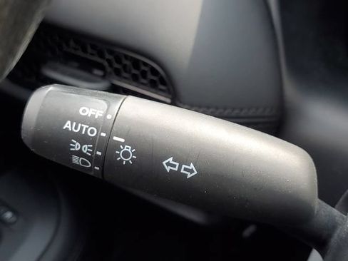 Certified 2024 Honda HR-V LX image 8