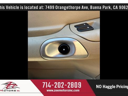 Used 2008 Chevrolet Corvette Convertible w/ Preferred Equipment Group RWD image 39