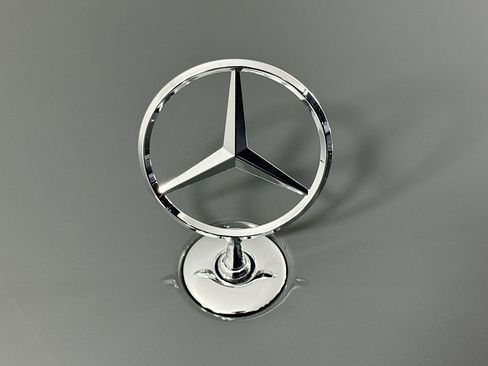 New 2026 Mercedes-Benz S 580 4MATIC Sedan image 12