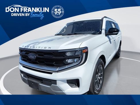 Used 2025 Ford Expedition Max Platinum image 1