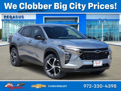 New 2026 Chevrolet Trax LT image 1