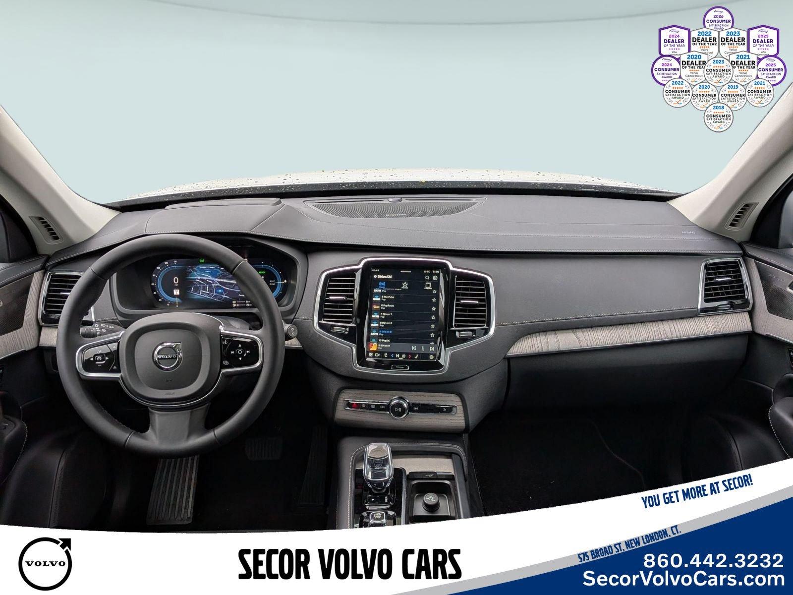 Certified 2024 Volvo XC90 T8 Ultimate AWD/4WD image 20