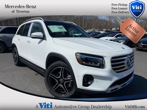 Used 2026 Mercedes-Benz GLB 250 4MATIC image 1