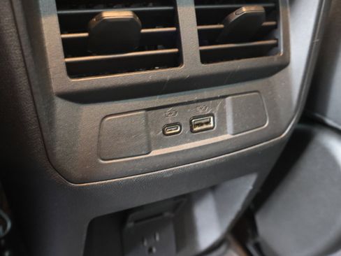 Used 2024 GMC Canyon Elevation w/ Elevation Premium Package AWD/4WD image 38