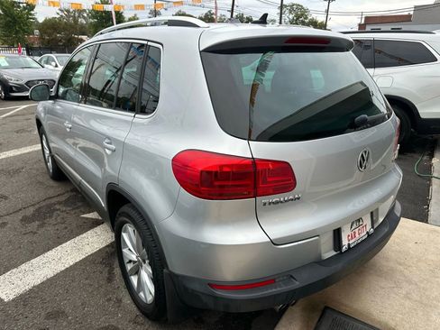 Used 2017 Volkswagen Tiguan Wolfsburg Edition image 7