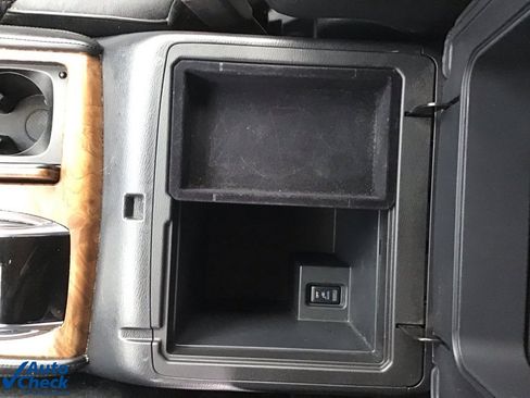 Used 2023 Nissan Armada SL w/ Cargo Package image 47