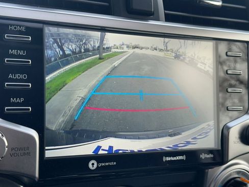 Used 2024 Toyota 4Runner SR5 Premium w/ Moonroof Package image 25