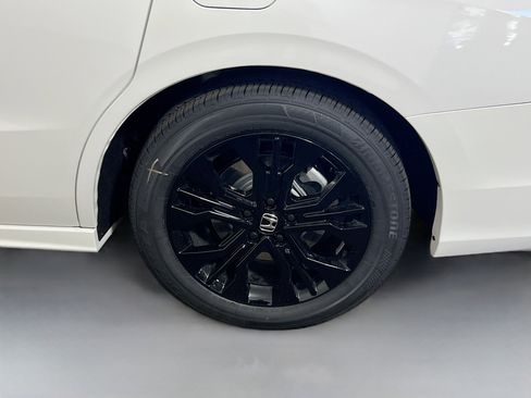 New 2026 Honda Odyssey Sport-L image 21