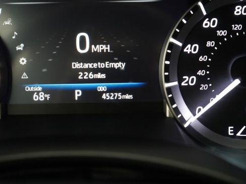 Used 2024 Toyota Highlander LE AWD/4WD image 26