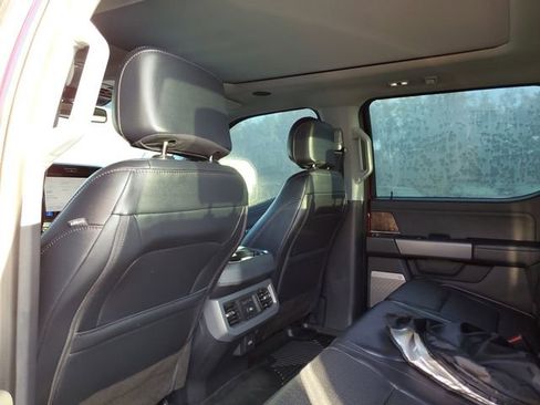 Used 2025 Ford F250 Lariat w/ Lariat Ultimate Package image 10