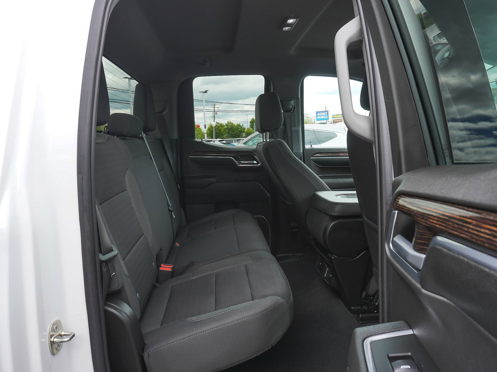 Used 2023 GMC Sierra 1500 Elevation w/ X31 Off-Road Package AWD/4WD image 34