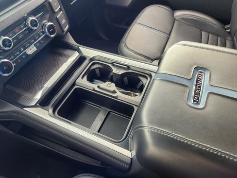 Certified 2025 Ford F250 Platinum w/ Tremor Off-Road Package image 25