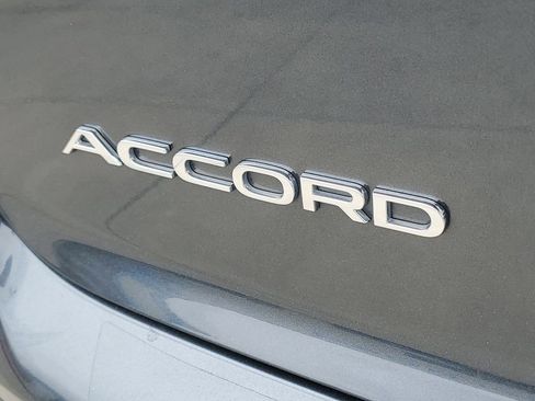 Certified 2023 Honda Accord EX image 8