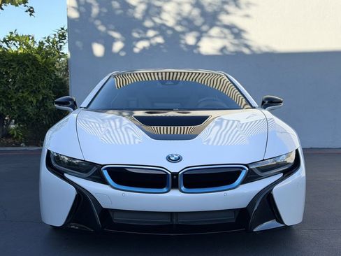 Used 2015 BMW i8 image 7