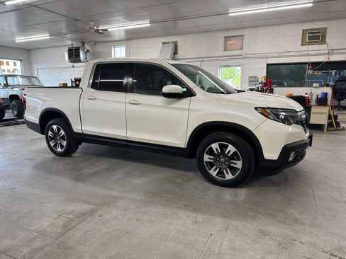 Used 2017 Honda Ridgeline RTL image 5