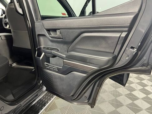 Used 2025 Toyota 4Runner TRD Off-Road image 27
