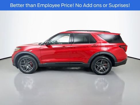 New 2026 Ford Explorer ST-Line w/ ST-Line Street Pack AWD/4WD image 4