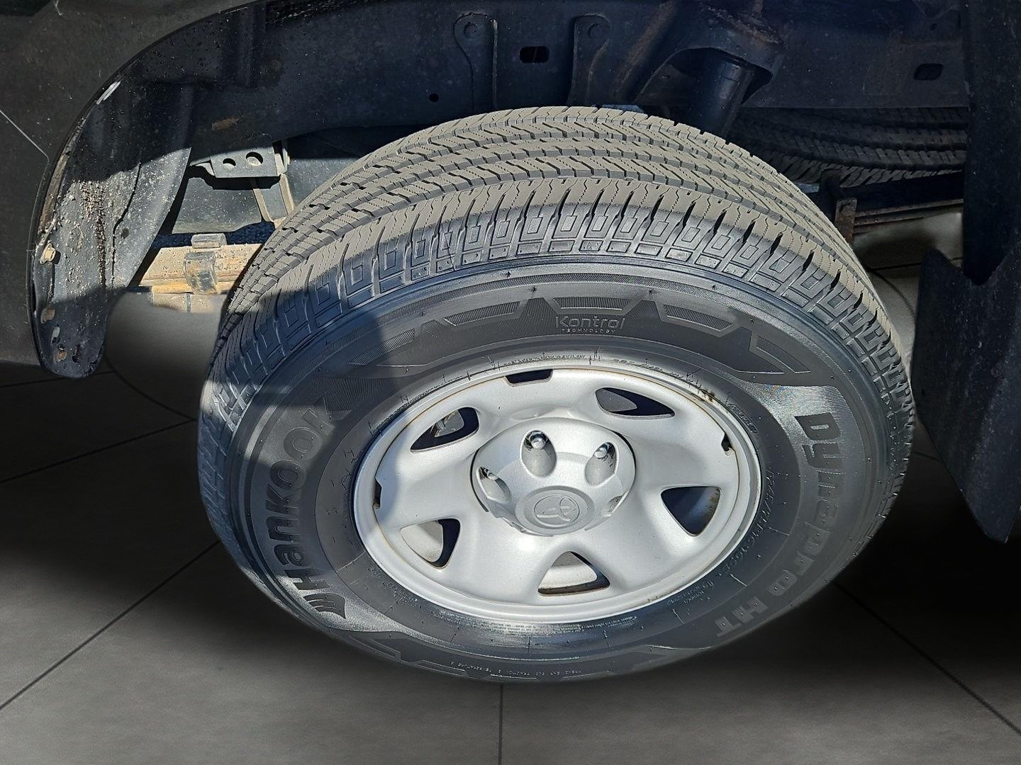 Used 2019 Toyota Tacoma SR RWD image 13