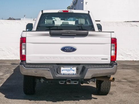 Used 2018 Ford F350 XL AWD/4WD image 8