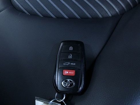Certified 2025 Toyota Highlander XSE AWD/4WD image 31
