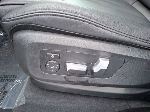 Certified 2022 BMW X5 xDrive40i image 14
